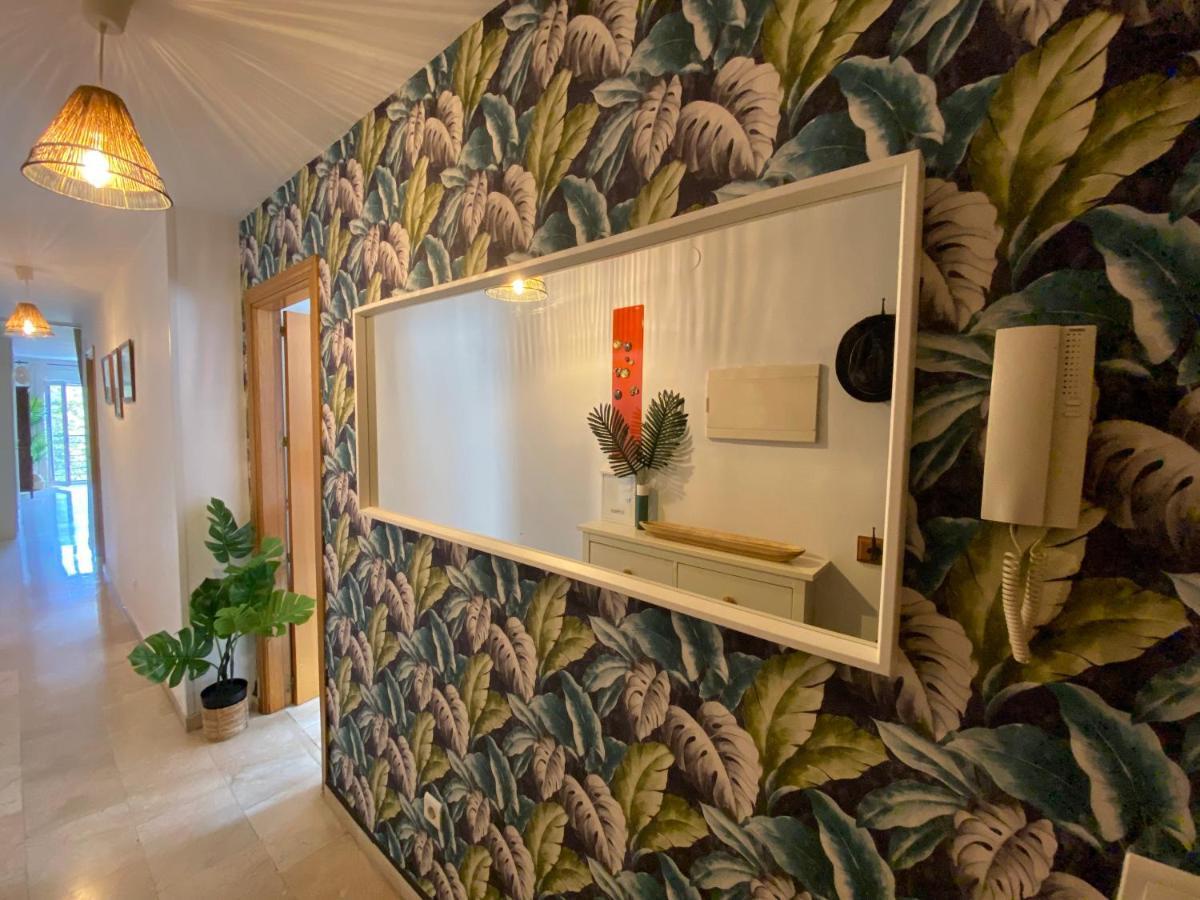 Lunaroom Center & Quiet Guesthouse Málaga Kültér fotó
