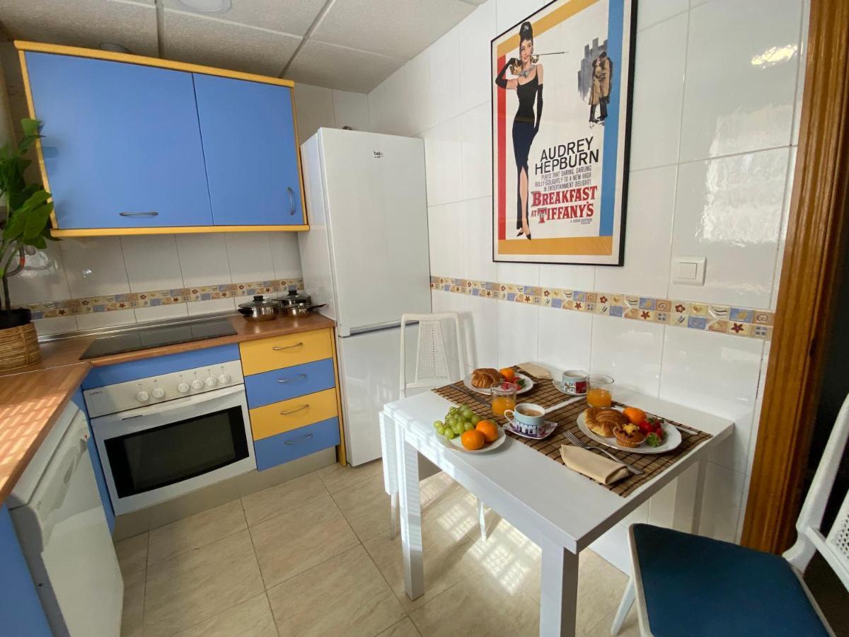 Lunaroom Center & Quiet Guesthouse Málaga Kültér fotó